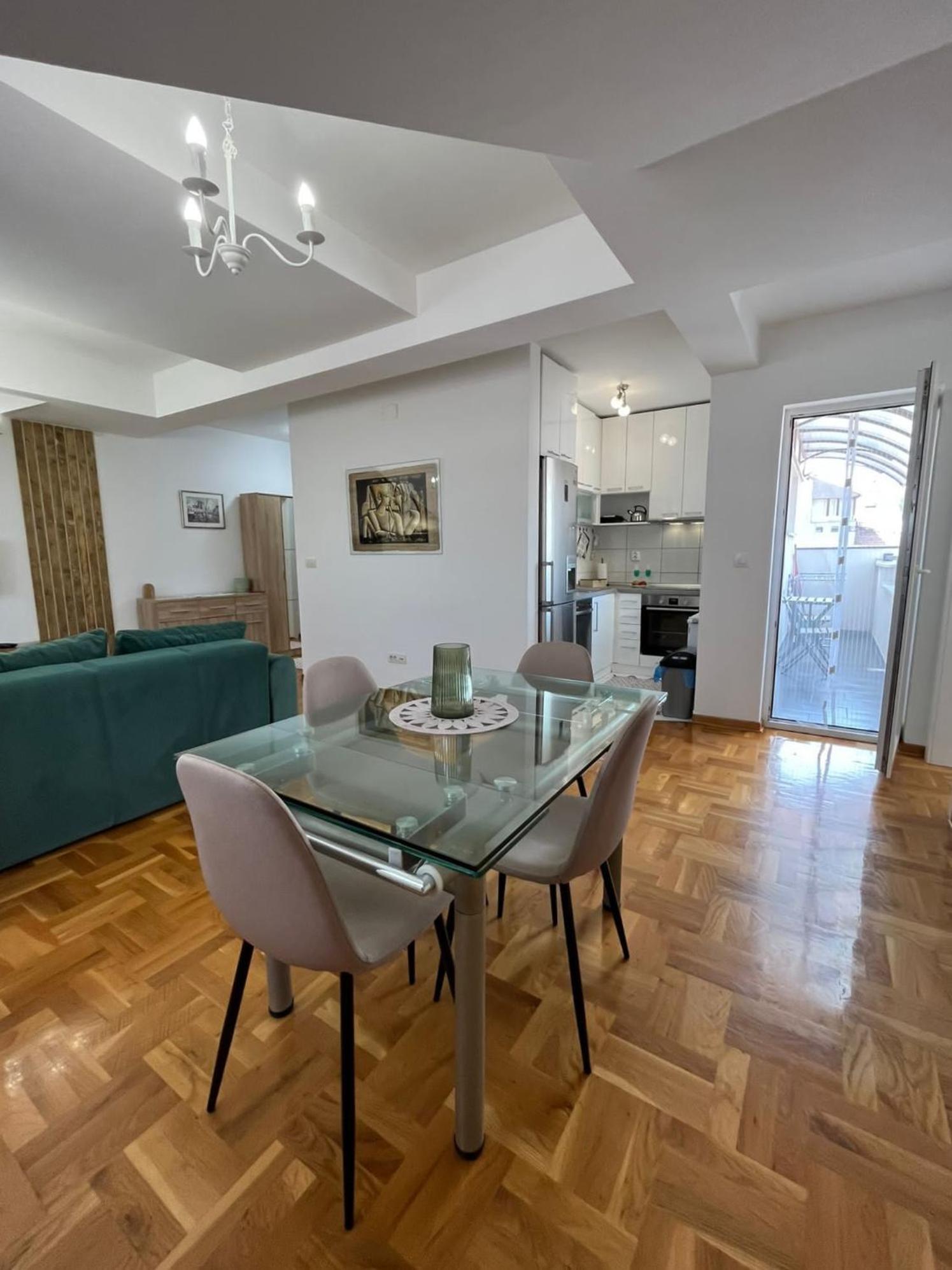 Apartman Mia Centar Крушевац Екстериор снимка