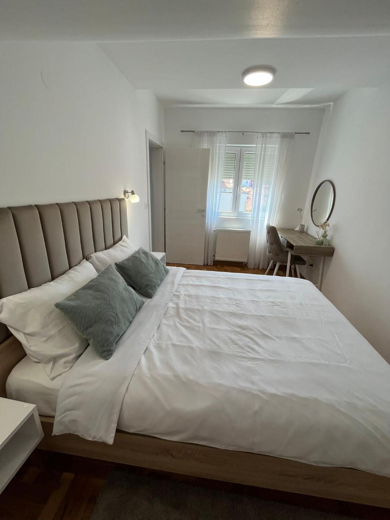 Apartman Mia Centar Крушевац Екстериор снимка